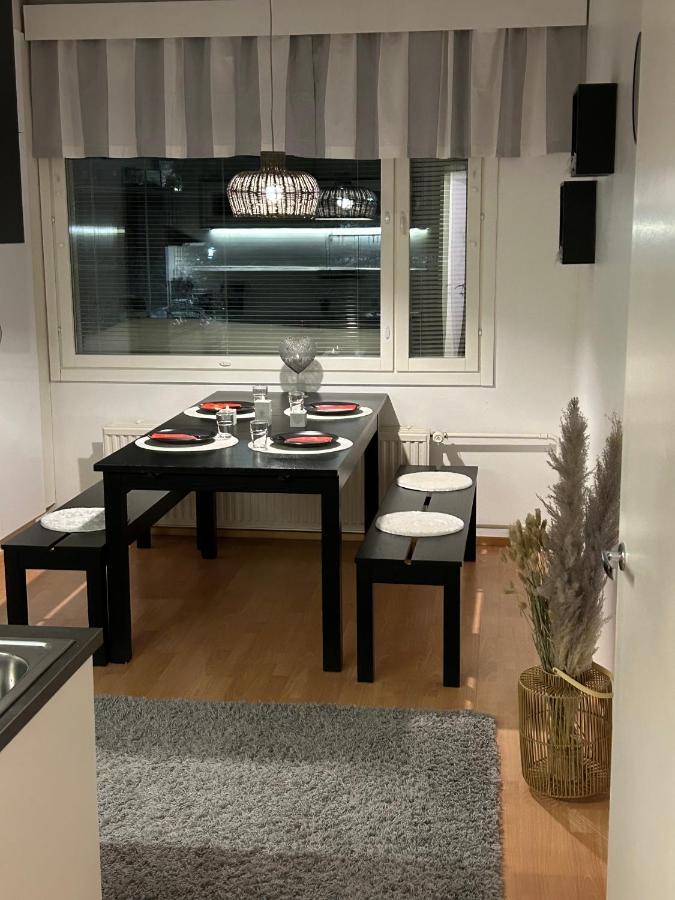 Keskustan Tilava Kaksio Apartment Rovaniemi Bagian luar foto