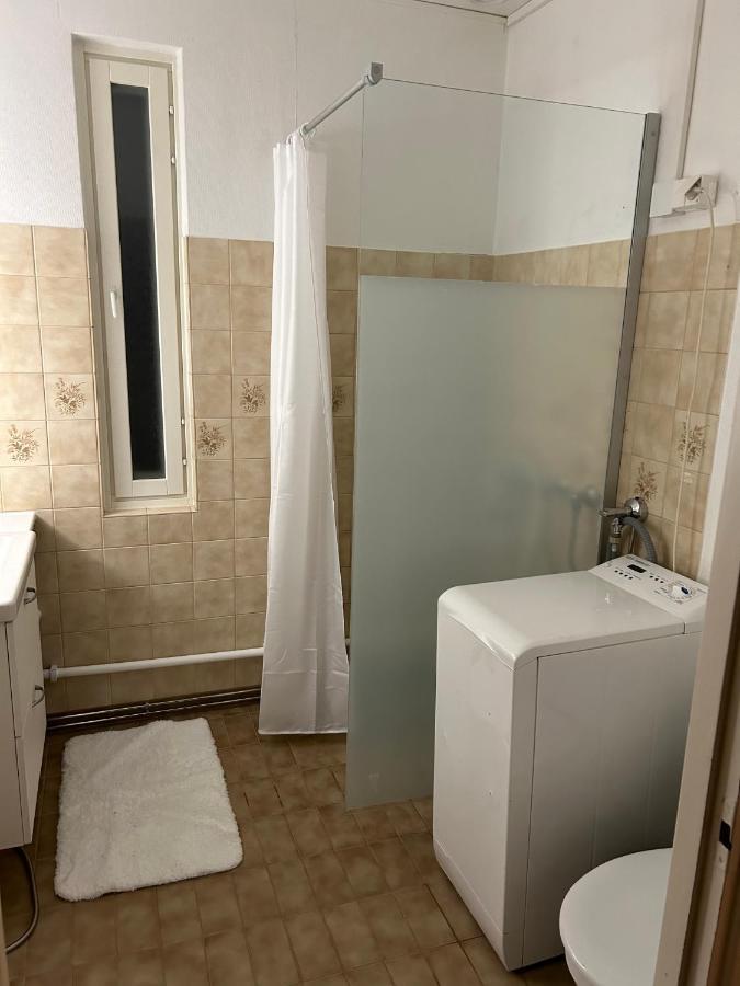 Keskustan Tilava Kaksio Apartment Rovaniemi Bagian luar foto