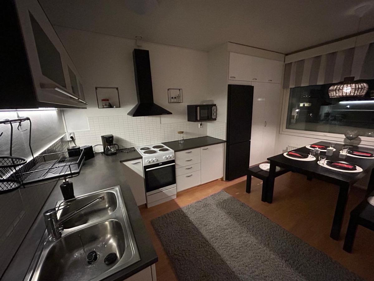 Keskustan Tilava Kaksio Apartment Rovaniemi Bagian luar foto